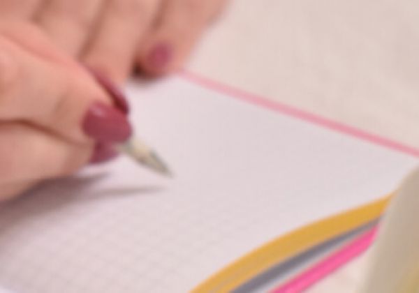 Бесплатные вебинары по депиляции и шугарингу: почему лучше выбрать полноценный онлайн-курс